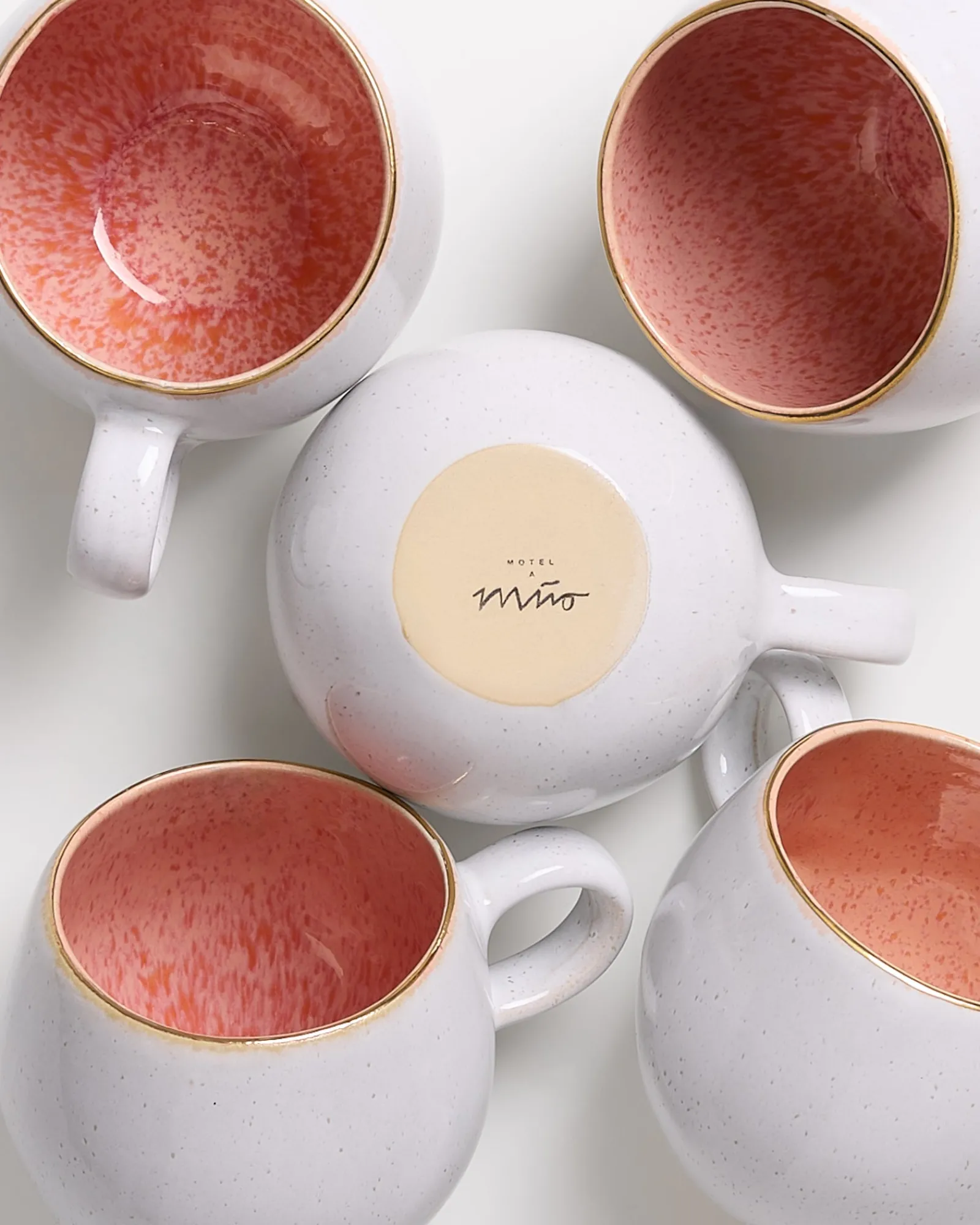 New Motel a Miio Areia - Mug Big With Gold Rim pink